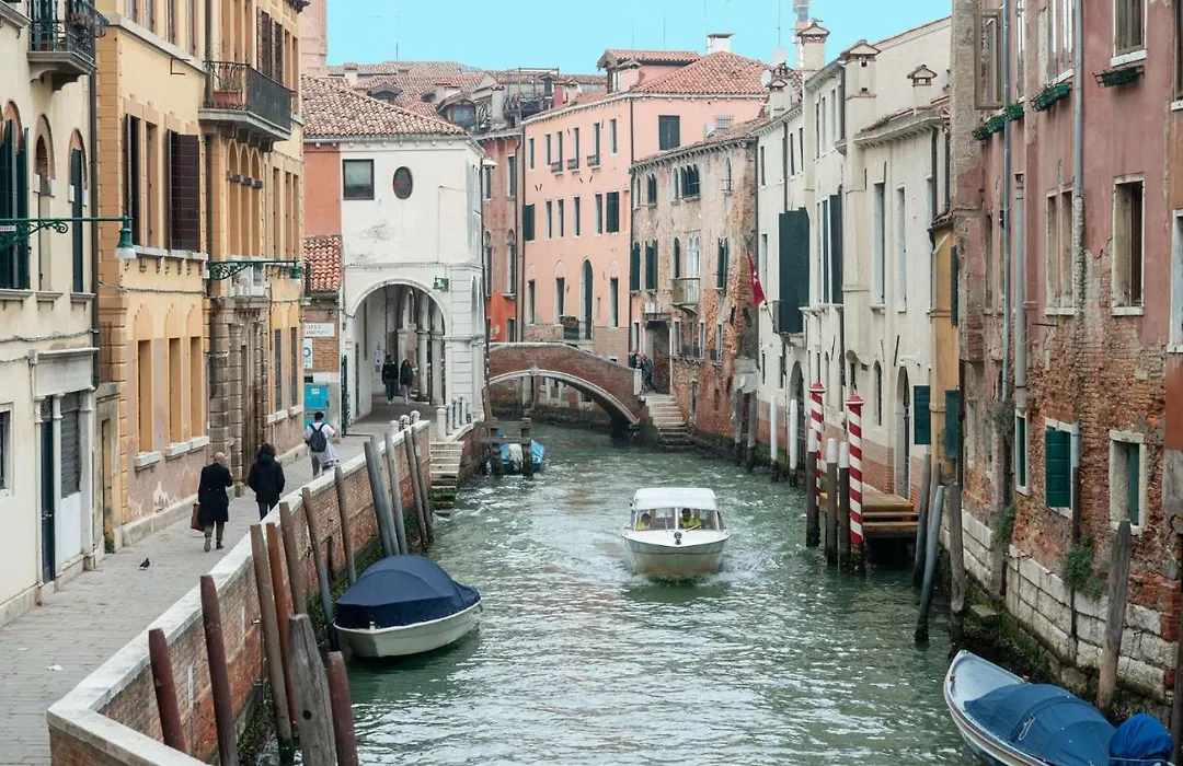 Ca Dei Dalmati - The Blue Canal View-1
